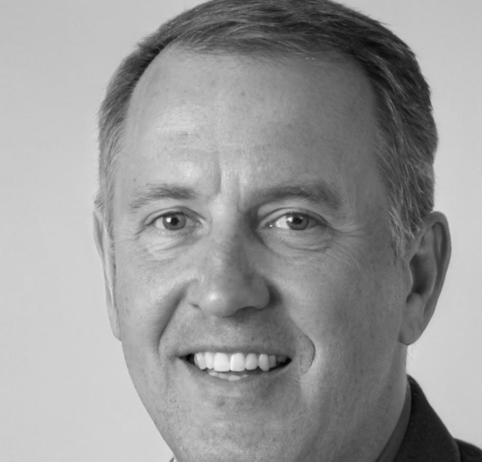 Henrik Mortensen, Financial Analysis Director at soryntalexa